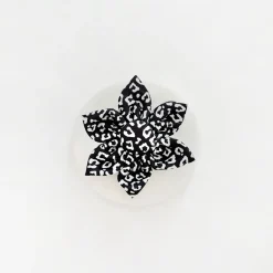 Cocopup Collar Flowers-Black Leopard Collar Flower