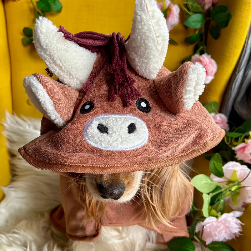 Cocopup Drying Robes ð§-Harold the Highland Cow Drying Robe