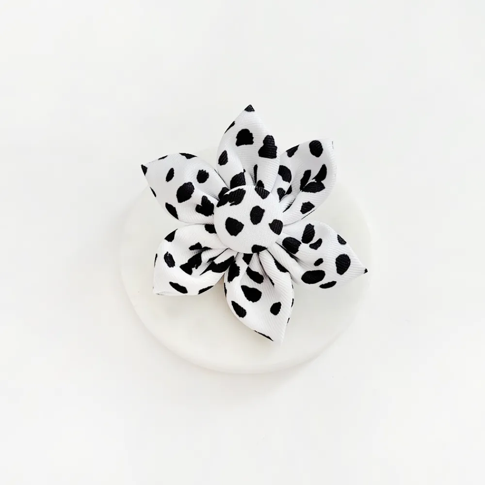 Cocopup Collar Flowers-Monochrome Spots Collar Flower